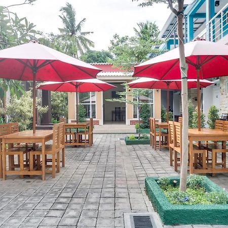 Super Oyo 1579 Kate'El Inn Banyuwangi  Exteriér fotografie